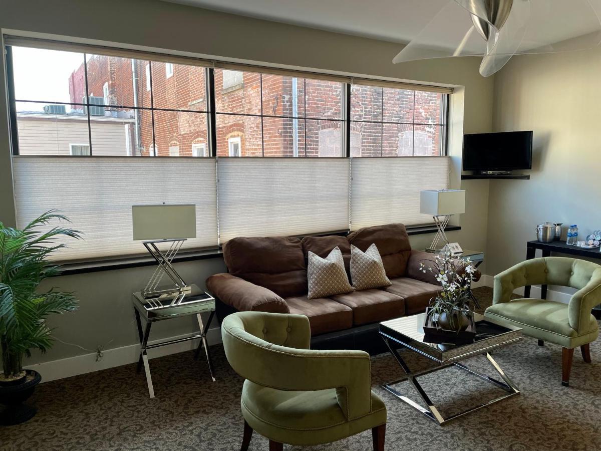 Culpeper Center Suites Екстериор снимка