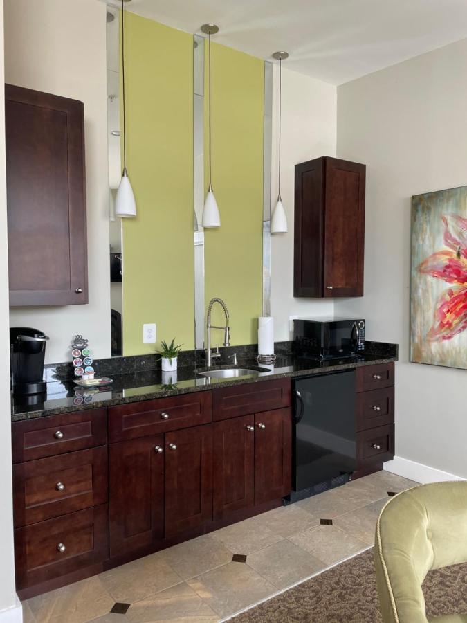 Culpeper Center Suites Екстериор снимка